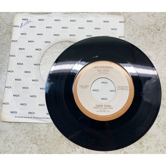 Faron Young The Great Chicago Fire / Old Songs 45 Vinyl 70s Classic Country MCA - Picture 5 of 6